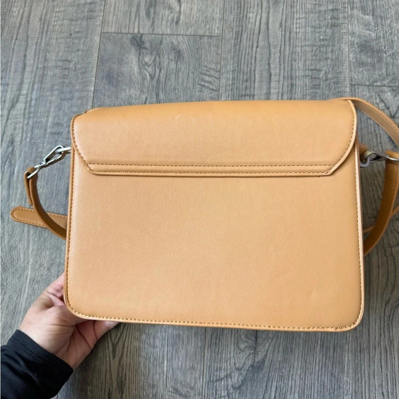 Pixie Mood Zoe Crossbody Convertible Bag in Tan Honey - Picture 7 of 7